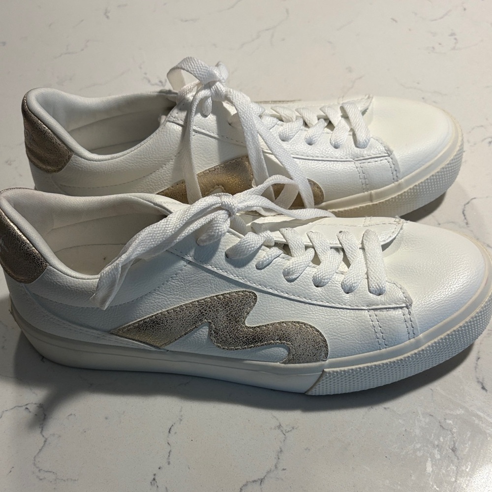 Malibu White and Gold Women's Sneakers